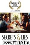 poster del film Secretos y mentiras