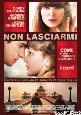 Poster of movie never let me go