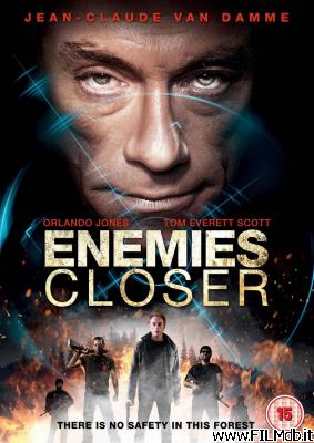Locandina del film enemies closer - nemici giurati