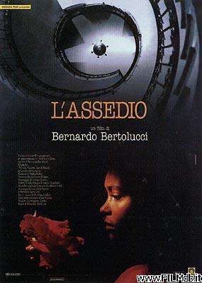 Poster of movie Besieged