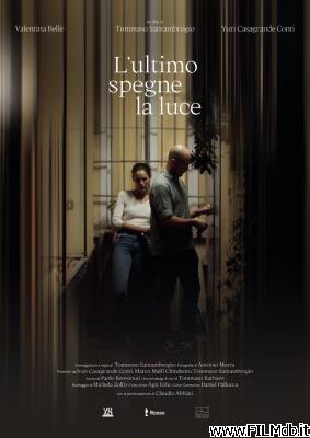 Poster of movie L'ultimo spegne la luce [corto]