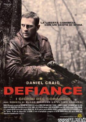 Locandina del film defiance - i giorni del coraggio