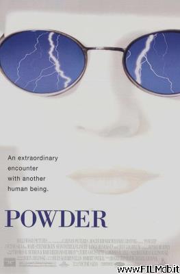 Locandina del film Powder - Un incontro straordinario con un altro essere