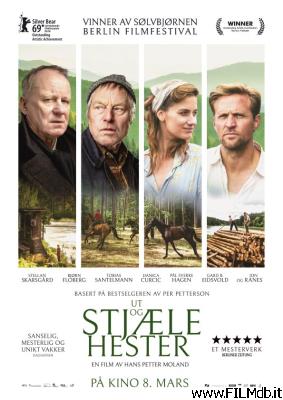 Poster of movie Out Stealing Horses