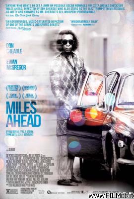 Locandina del film miles ahead