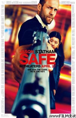 Affiche de film safe
